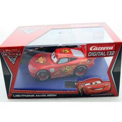 Disney Pixar Cars Lightning McQueen Carrera Digital 30555