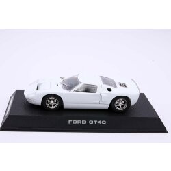 Ford GT 40 Le Mans 1966 plain white Scalextric C2472