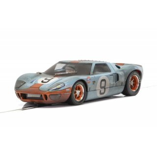 Ford GT 40 Nr.9 Le Mans 1968 Gulf weathered Scalextric c4104