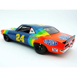 Chevrolet Camaro 1969  Du Pont Nr. 24 BRM197 BRM 1:24 Slotcar